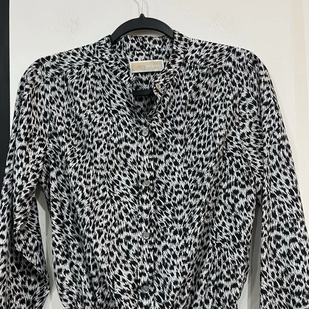 Michael By Michael Kors Print Longsleeve Button Up Romper Size Medium Drawstring